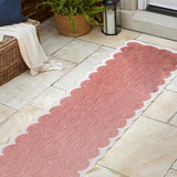 Alice Classic Cottage Two-tone Scalloped Indoor/Outdoor Area Rug