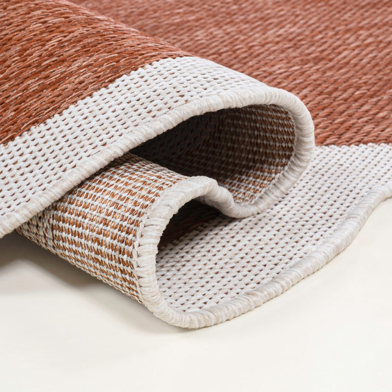 Alice Classic Cottage Two-tone Scalloped Indoor/Outdoor Area Rug
