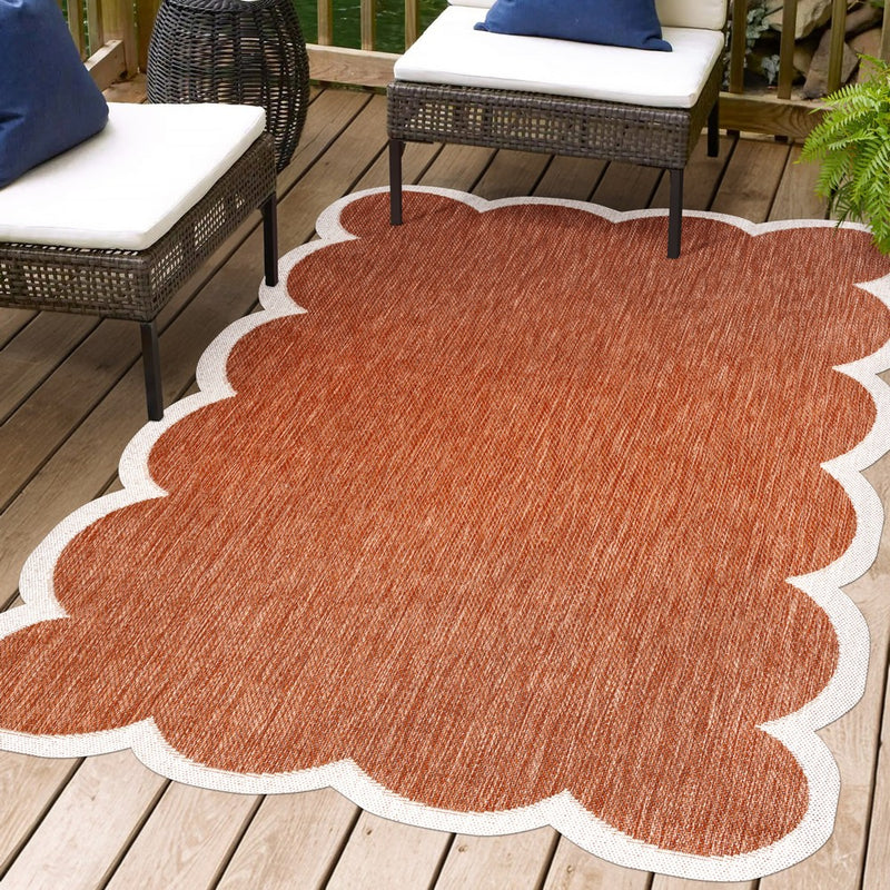 Alice Classic Cottage Two-tone Scalloped Indoor/Outdoor Area Rug