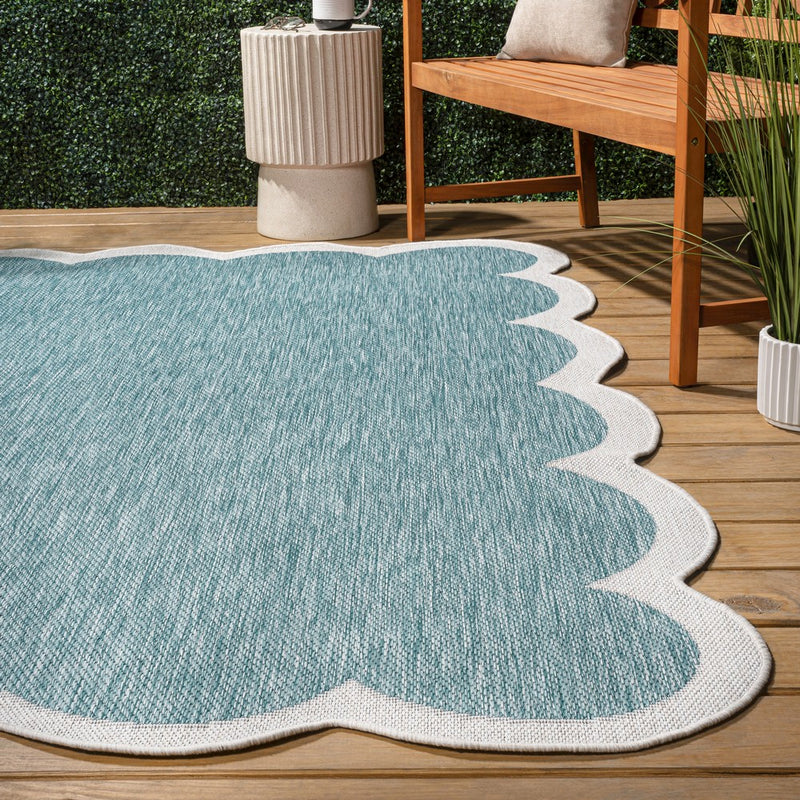 Alice Classic Cottage Two-tone Scalloped Indoor/Outdoor Area Rug