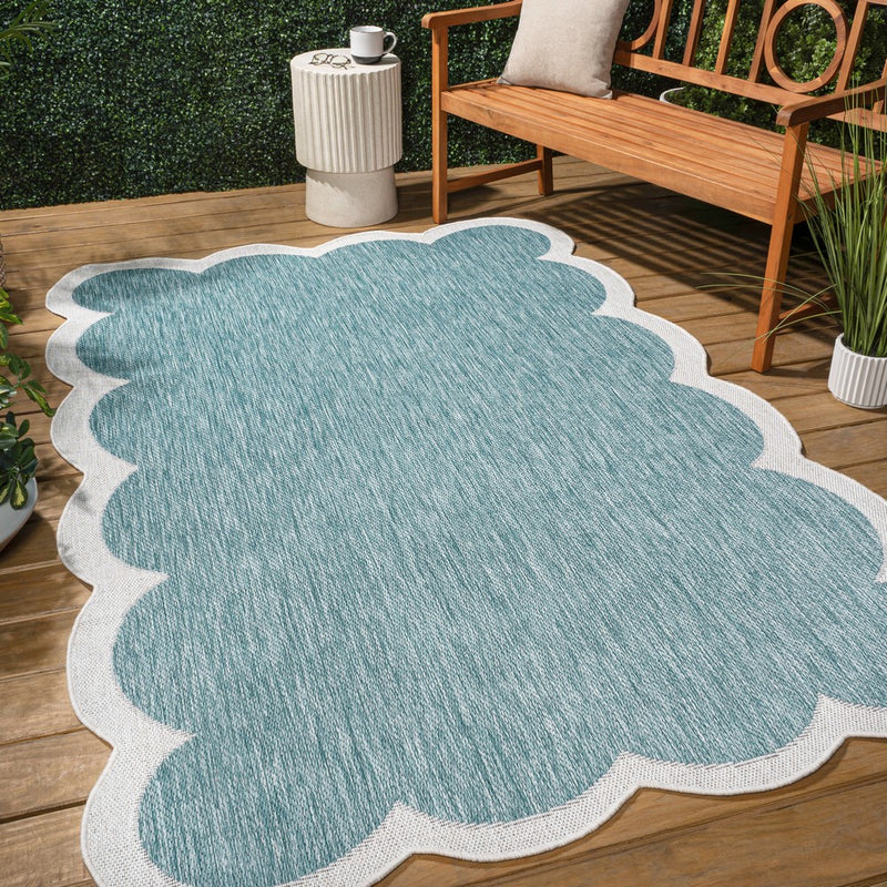 Alice Classic Cottage Two-tone Scalloped Indoor/Outdoor Area Rug