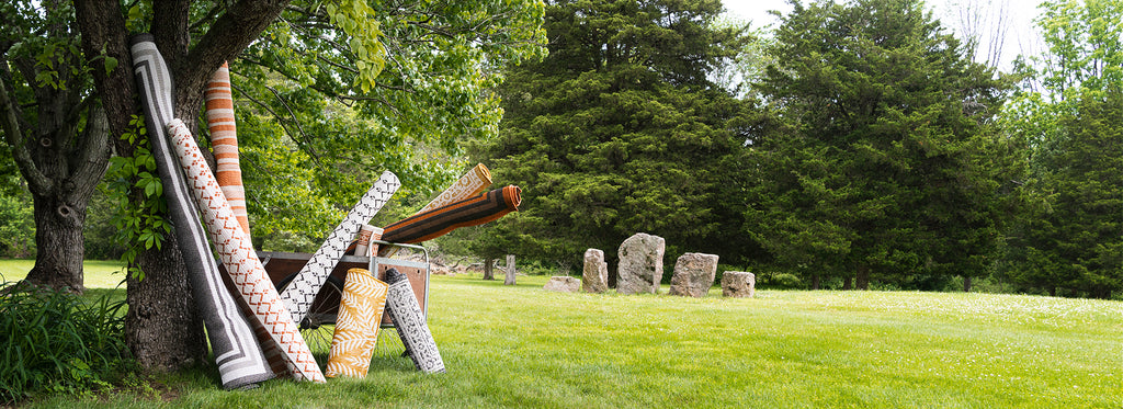 OUTDOOR RUGS promotional banner