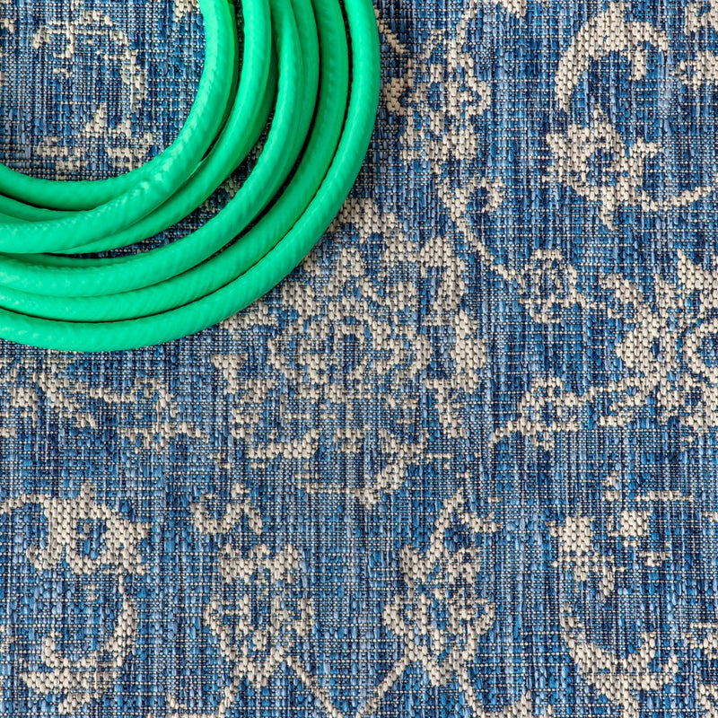 Tela Bohemian Textured Weave Floral Indoor/outdoor Square Rug