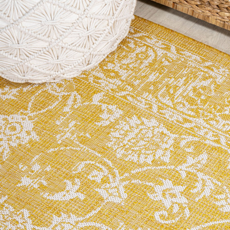 Tela Bohemian Textured Weave Floral Indoor/outdoor Area Rug