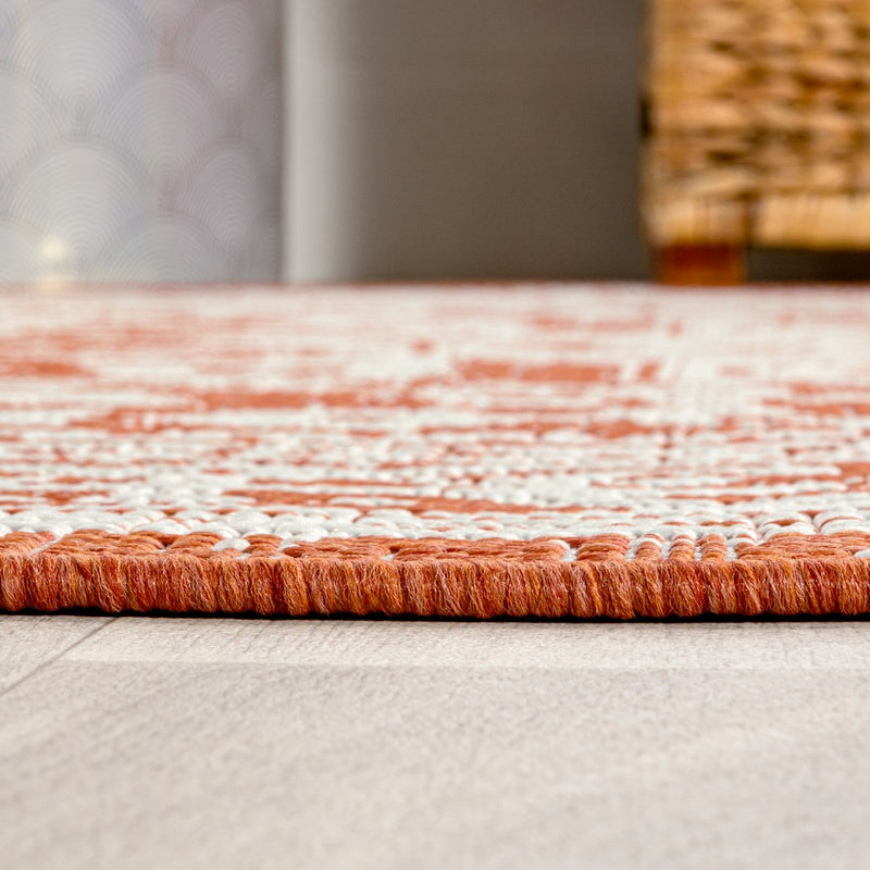 Sinjuri Medallion Textured Weave Indoor/outdoor Area Rug