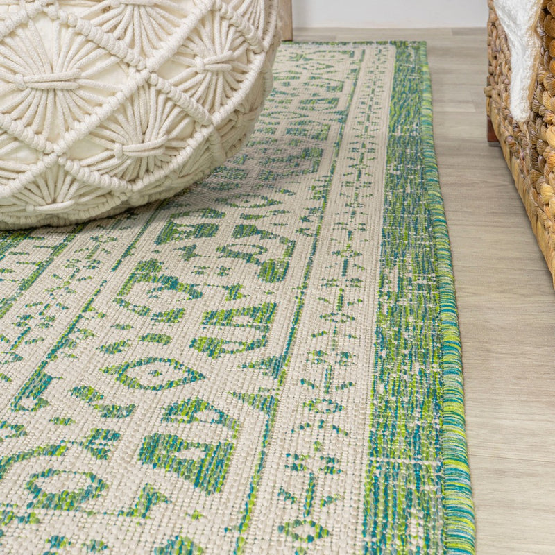 Sinjuri Medallion Textured Weave Indoor/outdoor Area Rug