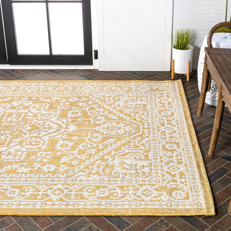 Sinjuri Medallion Textured Weave Indoor/outdoor Area Rug