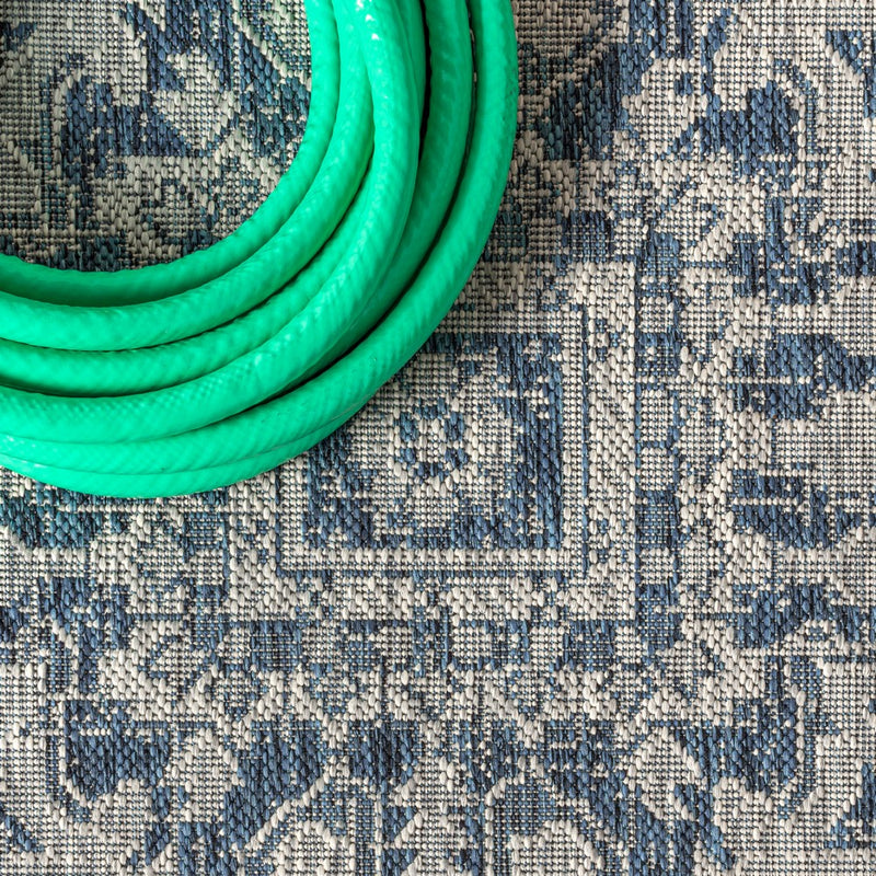 Estrella Bohemian Medallion Textured Weave Indoor/outdoor Square Rug