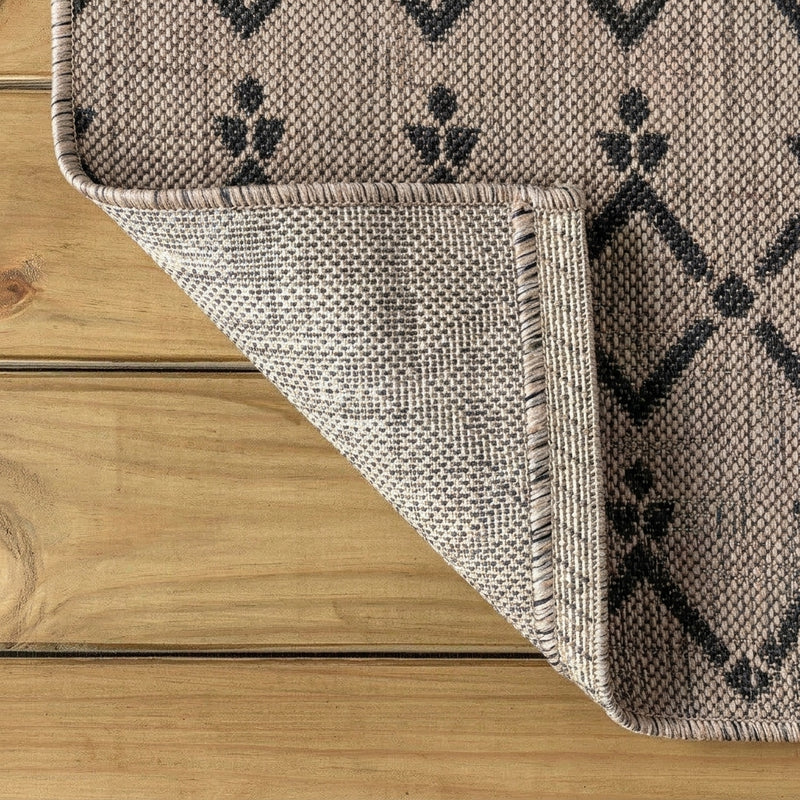 Ourika Moroccan Geometric Textured Weave Indoor/outdoor Runner Rug Natural/Black / Runner / 2'2" X 8' – BACK