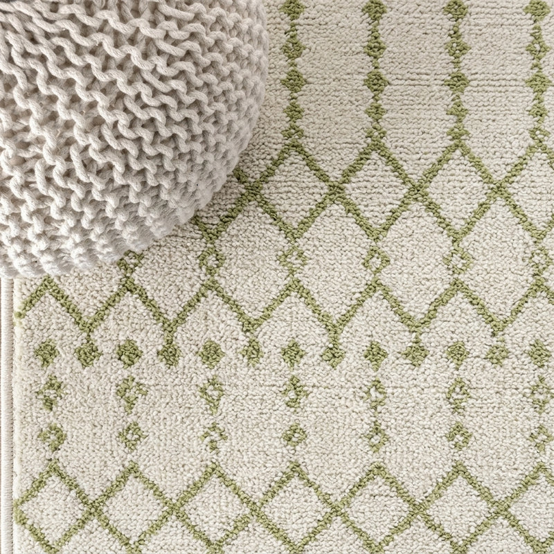 Ourika Moroccan Geometric Textured Weave Indoor/outdoor Runner Rug Cream/Green / Runner / 2'2" X 8' – DETAIL