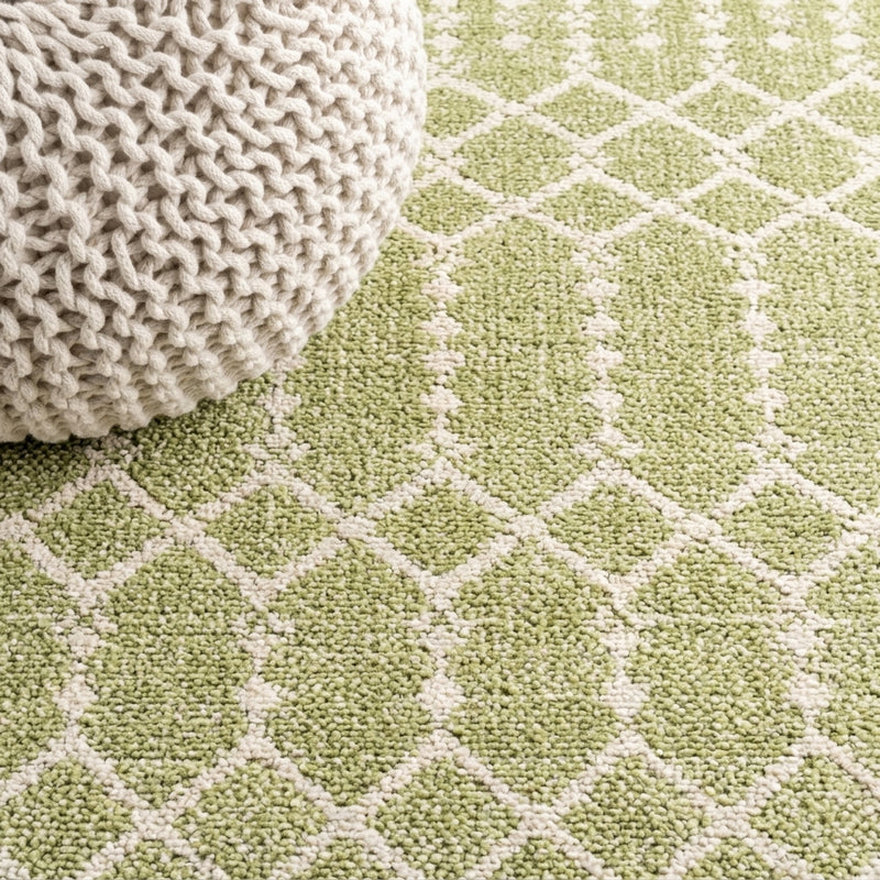 Ourika Moroccan Geometric Textured Weave Indoor/outdoor Runner Rug Light Green/Cream / Runner / 2'2" X 8' – DETAIL