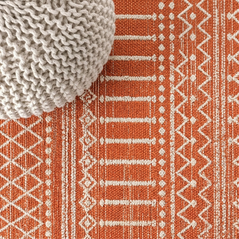 Ourika Moroccan Geometric Textured Weave Indoor/outdoor Runner Rug Orange/Cream / Runner / 2'2" X 8' – DETAIL
