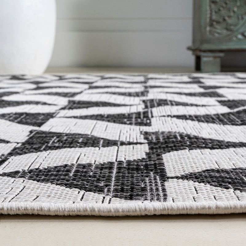 Andratx Modern Tribal Geometric Indoor/outdoor Area Rug