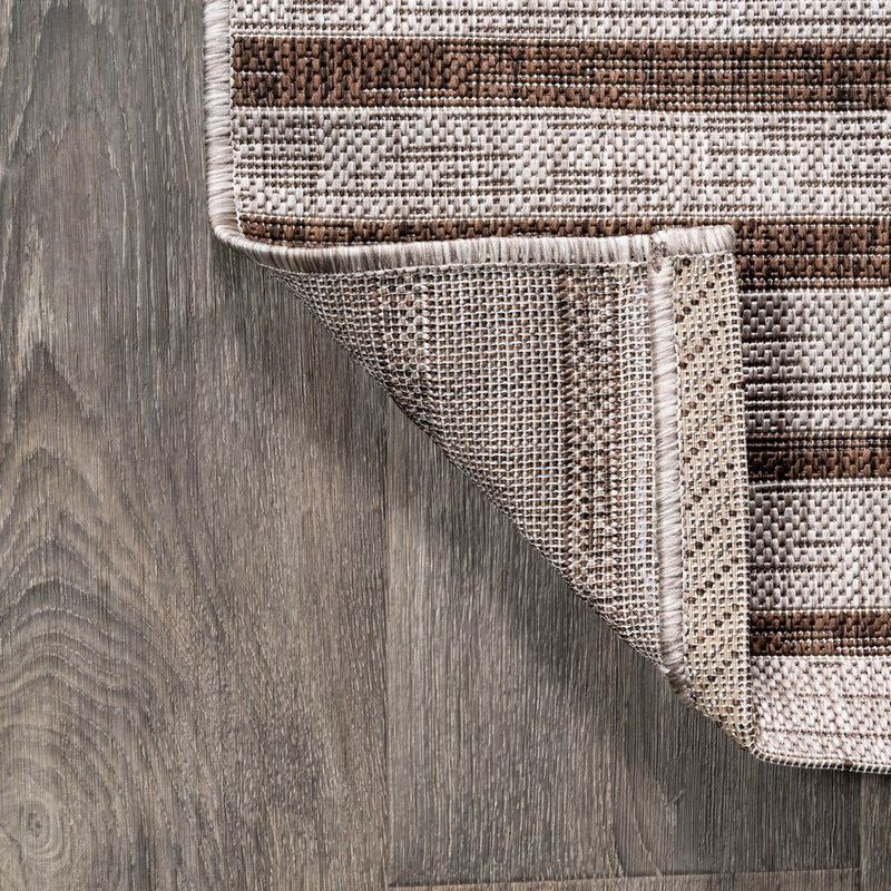 Sukie Modern Offset Stripe Indoor/outdoor Area Rug