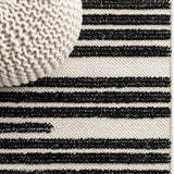 Sukie Modern Offset Stripe Indoor/outdoor Area Rug Black/Ivory / Runner / 2'2" X 8' – DETAIL
