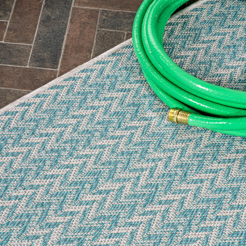 Chevron Modern Concentric Squares Indoor/outdoor Area Rug