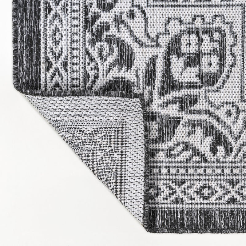 Arden Vintage Casual Medallion Indoor/Outdoor Area Rug