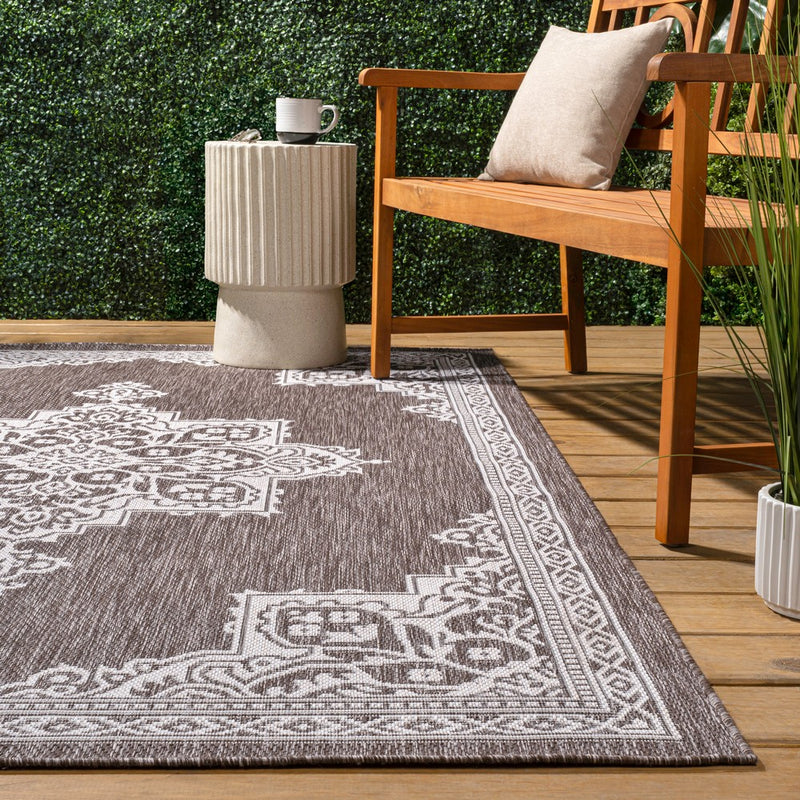 Arden Vintage Casual Medallion Indoor/Outdoor Area Rug