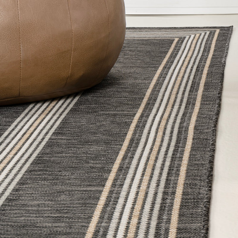 Argo Classic Nautical Mitre Stripe Reversible Machine-Washable Indoor/Outdoor Area Rug