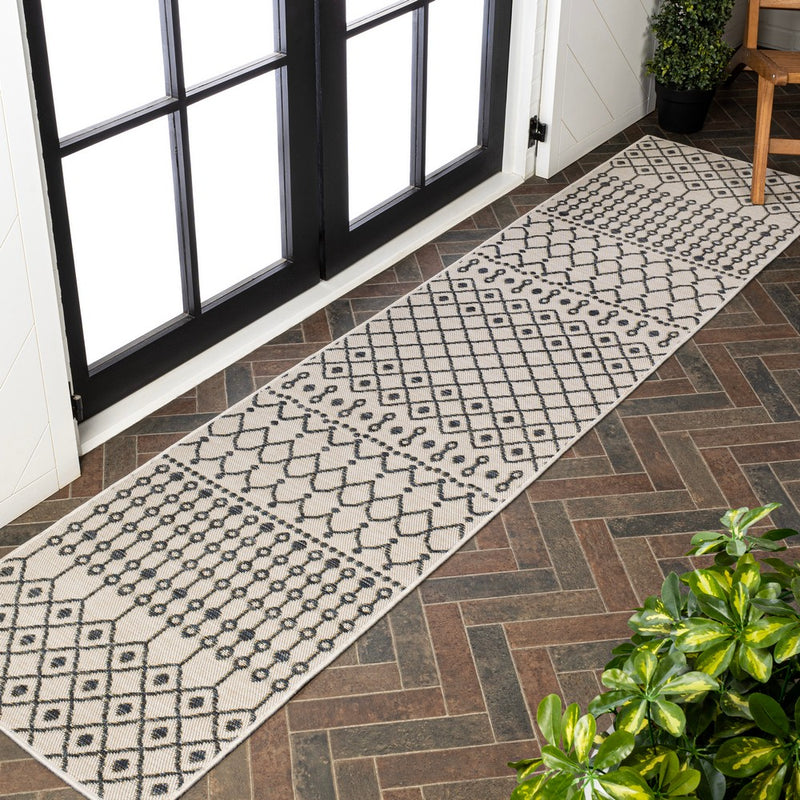 Zana Modern Geometric Moroccan Reversible Machine-Washable Indoor/Outdoor Area Rug