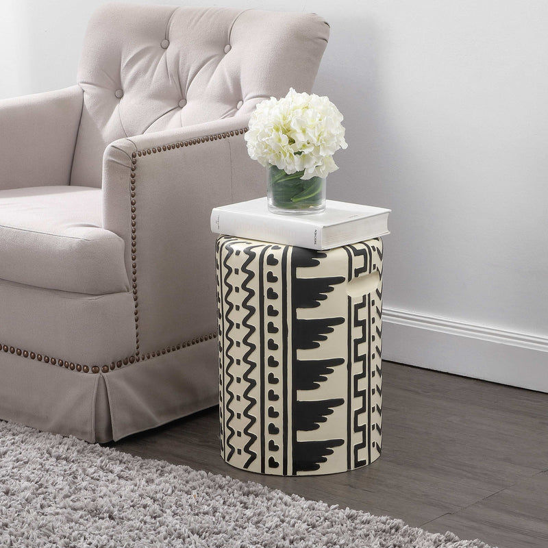Rugvor 18" MidCentury Modern Geometric Drum Garden Stool - JONATHAN Y