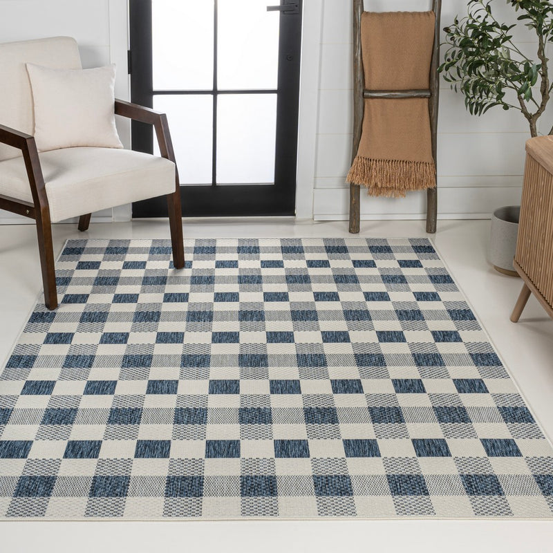 Darcy Traditional Geometric Bold Gingham Area Rug