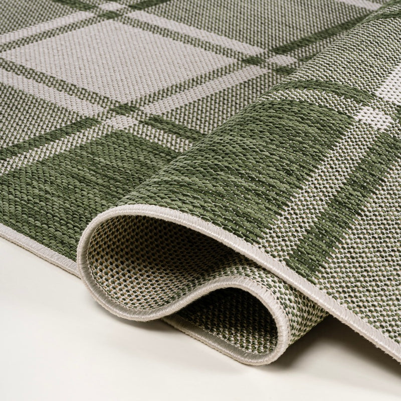 Sabine Traditional Farmhouse Bold Gingham Area Rug