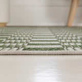 Aimee Traditional Cottage Checkerboard Indoor/Outdoor Area Rug