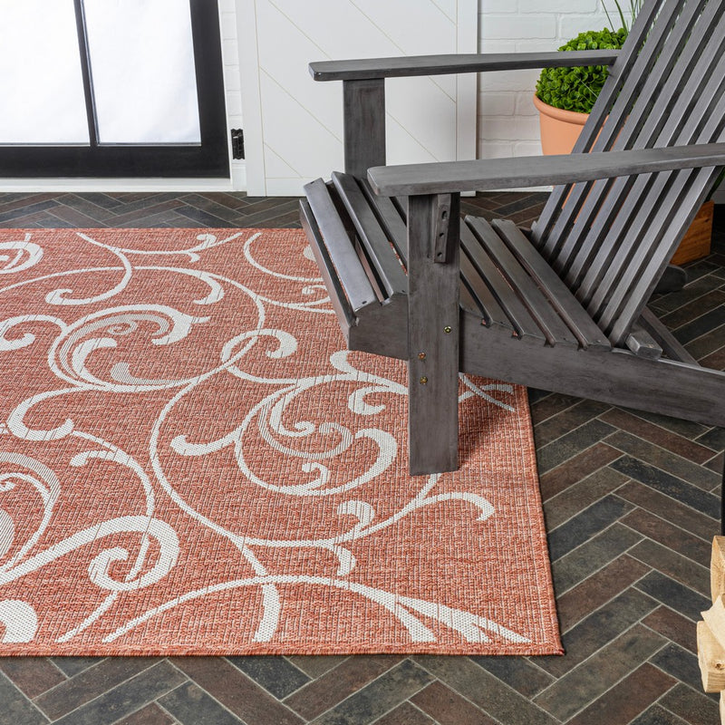 Maribel Traditional Classic All-Over Scroll Area Rug
