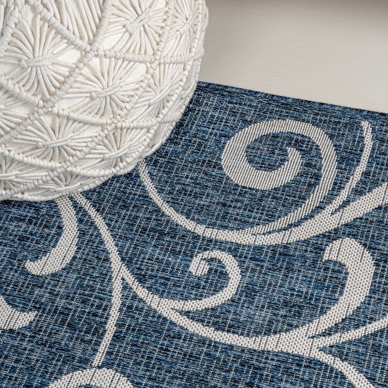 Maribel Traditional Classic All-Over Scroll Area Rug