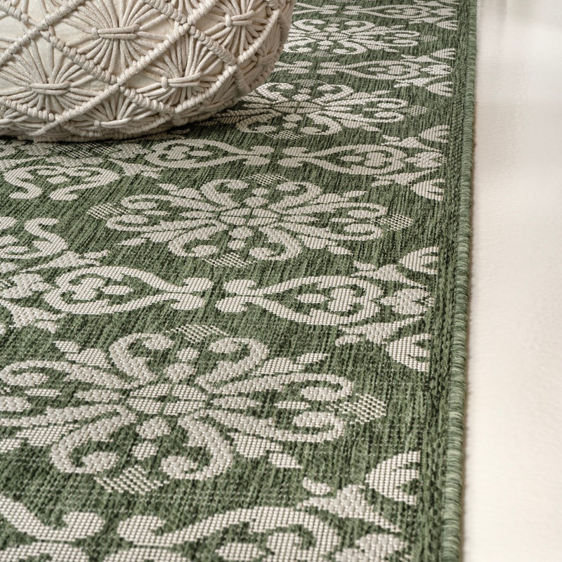 Amora Traditional Mediterranean Tile Design Indoor/Outdoor Area Rug