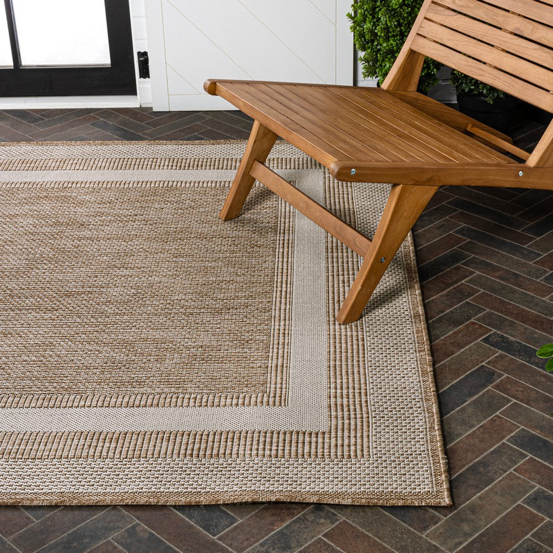 Dover Classic 3-Stripe Border Indoor/Outdoor Area Rug