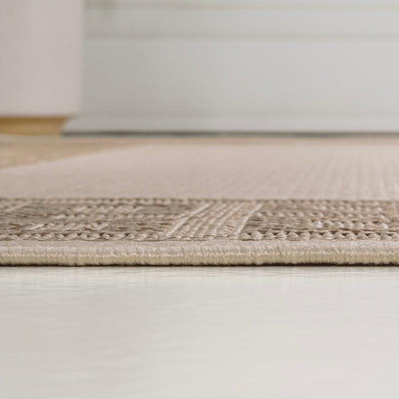 Athena Classic Geometric Border Indoor/Outdoor Area Rug