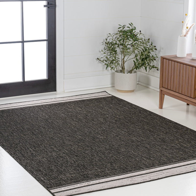 Alda Modern Minimalist Mingled Solid Indoor/Outdoor Area Rug