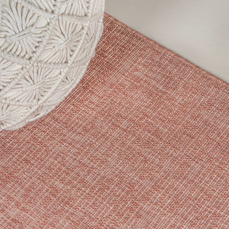 Alda Modern Minimalist Mingled Solid Indoor/Outdoor Area Rug
