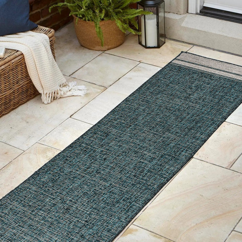 Alda Modern Minimalist Mingled Solid Indoor/Outdoor Area Rug