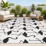 Liana Casual Coastal Flamingos Two-tone Indoor/Outdoor Area Rug