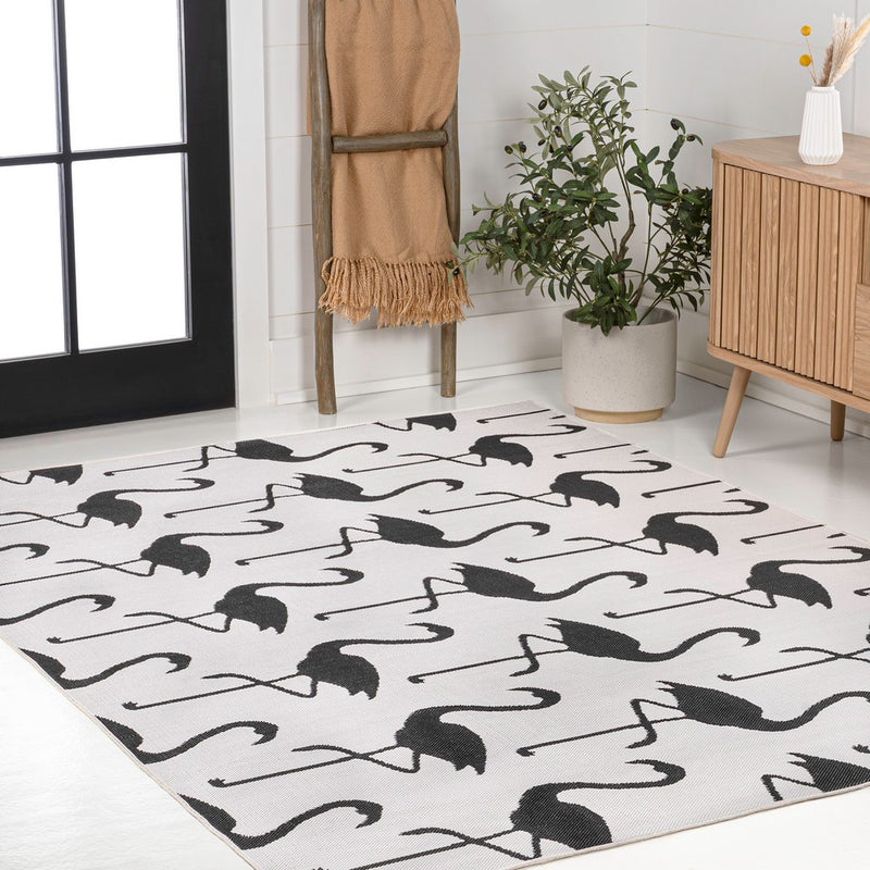 Liana Casual Coastal Flamingos Two-tone Indoor/Outdoor Area Rug