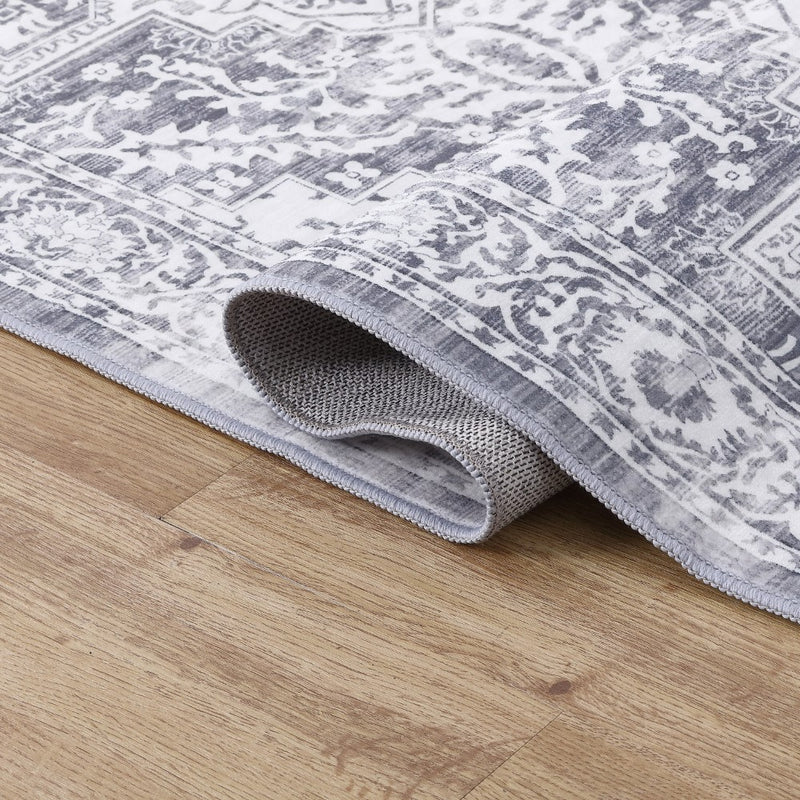 Eleanor Vintage Medallion Border Machine-washable Area Rug