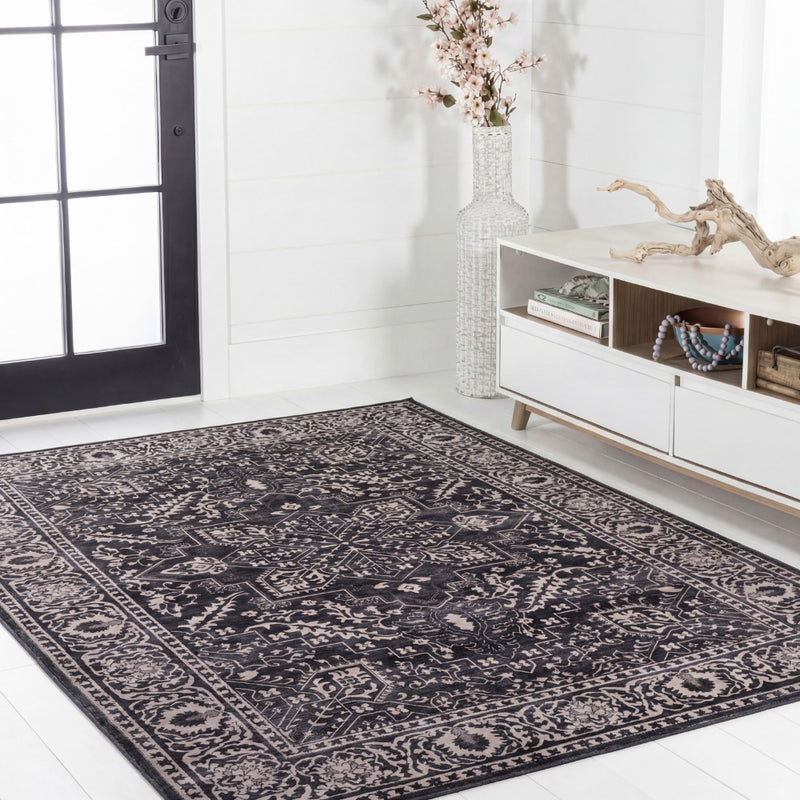 Eleanor Vintage Medallion Border Machine-washable Area Rug