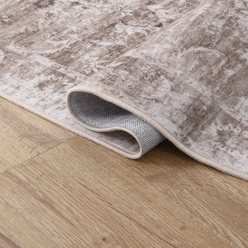 Arabella Vintage Floral Border Machine-washable Area Rug