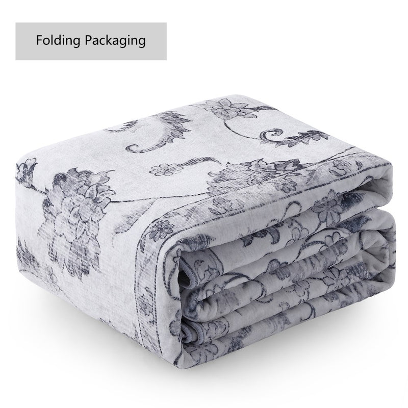 Arabella Vintage Floral Border Machine-washable Area Rug