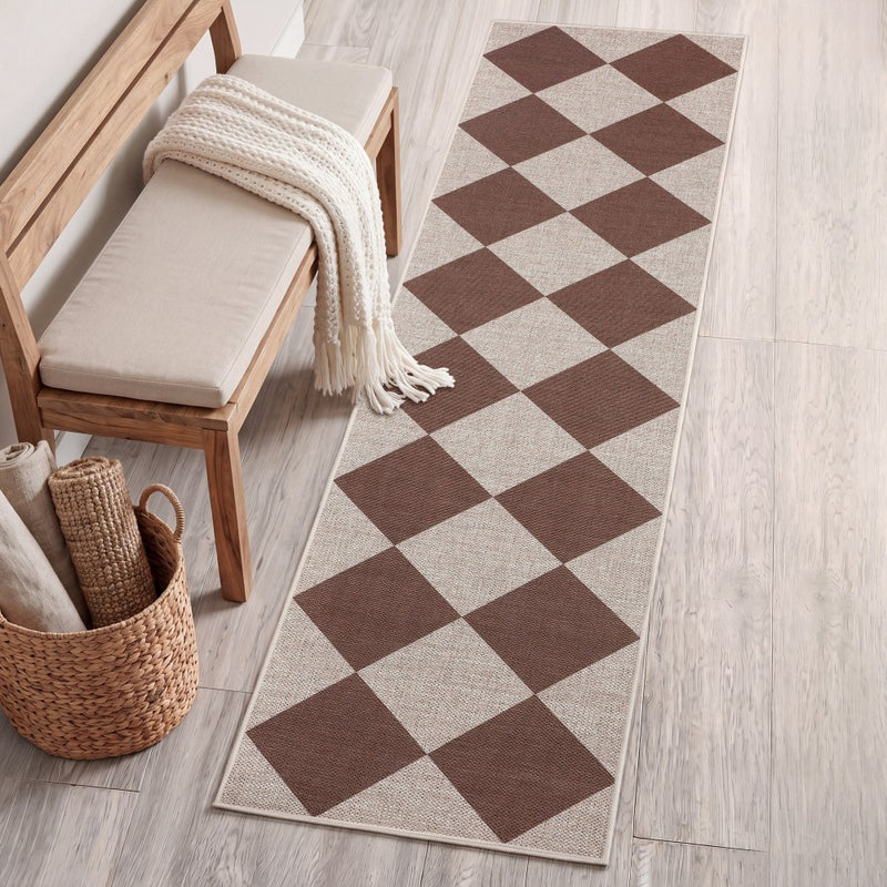 Evoke Diamond Non-slip Machine-washable Area Rug
