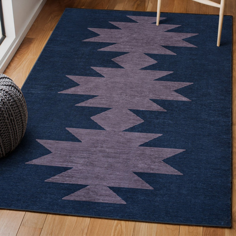 Chayton Minimalist Geometric Machine-washable Area Rug