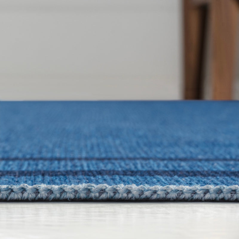Sloane Classic 2-stripe Border Washable Area Rug