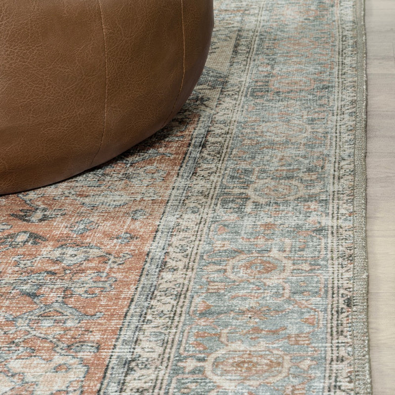Armae Distressed Medallion Chenille Machine-washable Area Rug