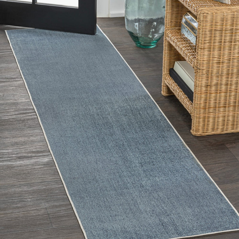 Twyla Classic Solid Low-Pile Machine-Washable Area Rug