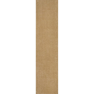 Twyla Classic Solid Low-Pile Machine-Washable Area Rug